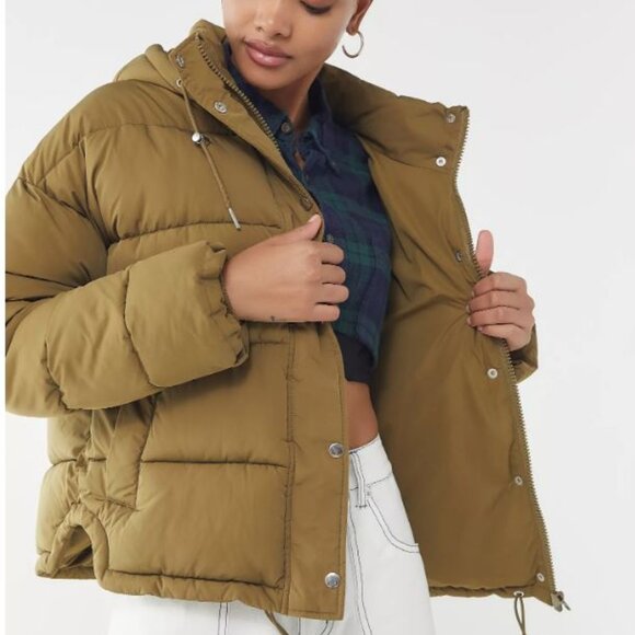 UO Mae Hooded Puffer Jacket - Picture 2 of 9